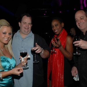 AVN Online Dinner at Moon - Image 26130