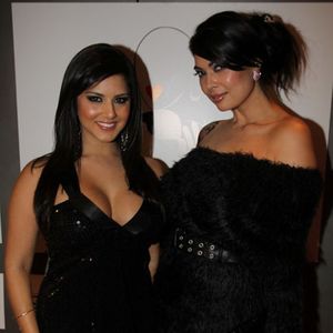 Sunny Leone's 'Dark Side of the Sun' Premiere - Image 66087