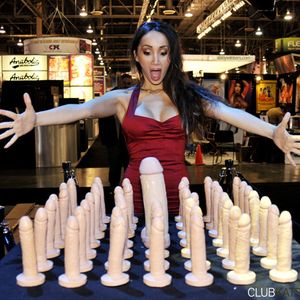 Katsuni at AEE - Image 71604