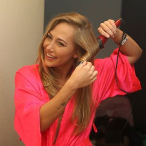 A Day in the Life of Carter Cruise - Image 369033