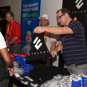 Webmaster Access 2015 - Meet Market - Image 427236