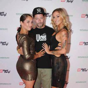 AVN Open House Party (Gallery 1) - Image 432852