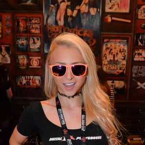 AEE 2016 - Day 3 (Gallery 3) - Image 405939