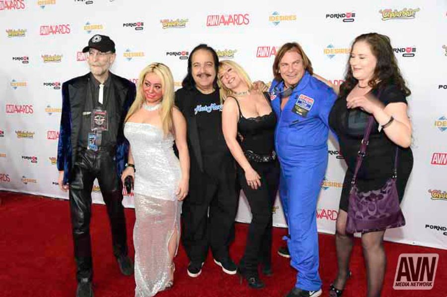 2016 AVN Awards - Red Carpet (Gallery 11)