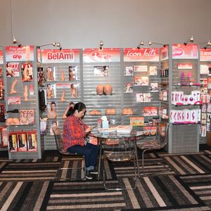 2017 AVN Novelty Expo - Day 1 (Gallery 2) - Image 470475