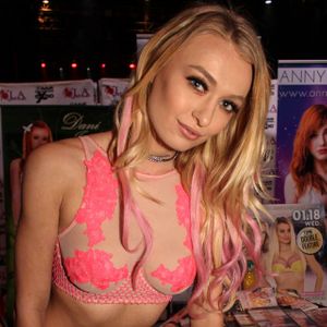 2017 AVN Expo - Seeing Stars (Gallery 5) - Image 480231