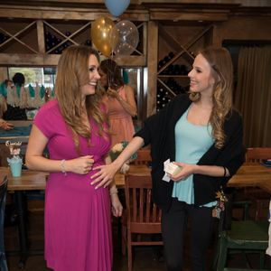 Tanya Tate's Baby Shower - Image 528311