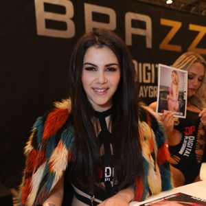 2018 AVN Expo - Day 1 (Gallery 3) - Image 546926