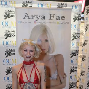 2018 AVN Expo - Day 1 (Gallery 2) - Image 546905