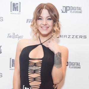 2018 AVN Expo - Portraits on the Show Floor - Image 548600