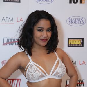2018 AVN Expo - White Party Red Carpet (Gallery 2) - Image 552545