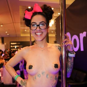 2018 AVN Expo - Day 3 (Gallery 1) - Image 559817