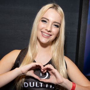 AVN Expo 2019 Portraits (Gallery 2) - Image 589248