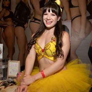AVN Expo 2019 Portraits (Gallery 2) - Image 589319