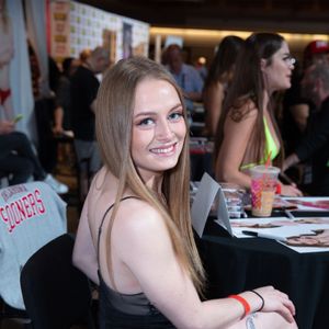 2019 AVN Adult Entertainment Expo – Day 3 (Gallery 1) - Image 585992