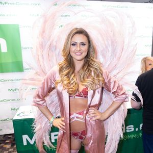 2019 AVN Adult Entertainment Expo – Day 3 (Gallery 2) - Image 586066