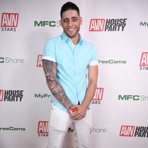 AVN House Party (Gallery 4) - Image 593902