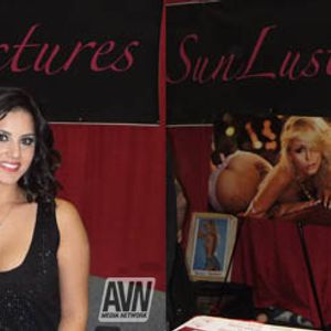 Adultcon 2010 in 3D - Image 128418