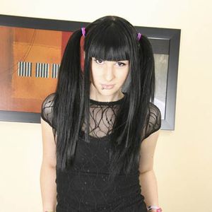 'Bailey Jay is Line Trap' - Image 131718