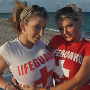 Babewatch! Lifeguards Sara Jay and Vicky Vette - Image 133179