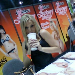 eXXXotica L.A. Opening Night: A Camera Phone Gallery - Image 136452