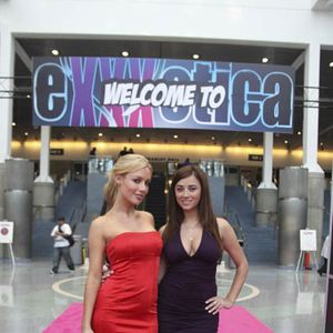 eXXXotica L.A. 2010 at the LA Convention Center - Image 137220