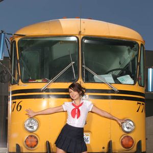 'Bus Stop Girls' - Image 140853