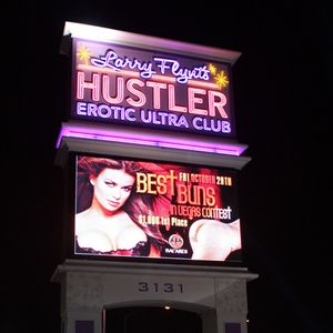 Carmen Electra Appearance at Hustler Club Las Vegas - Image 154998