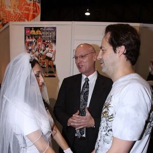 Eric John and Vicki Chase Wedding at AEE 2010 - Image 111759