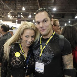 AVN Adult Entertainment Expo 2011 - Fan Days (Gallery 1) - Image 165915