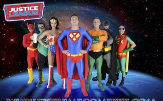 'The Justice League XXX: An Extreme Comixxx Parody'