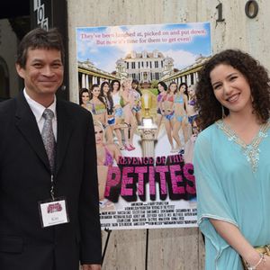 'Revenge of the Petites' World Premiere - Image 224892