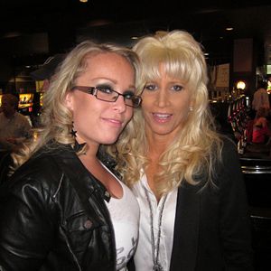 AVN Adult Entertainment Expo 2012 - At the Bar (Gallery 1) - Image 208452
