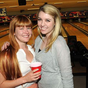 Porn Star Bowling 2013 - Image 281121