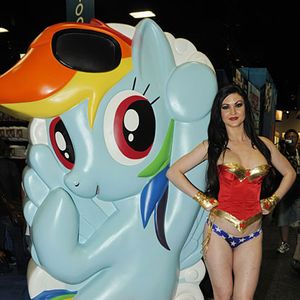 Adult Stars at San Diego Comic-Con - Image 282342