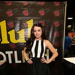 2013 Exxxotica New Jersey (Gallery 2) - Image 293040