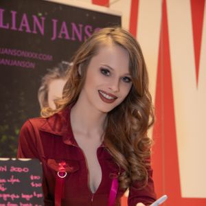 2020 AVN Expo - Day 2 (Gallery 4) - Image 600233