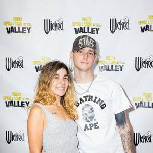Seth Gamble's 'Once Upon a Time in the Valley' Premiere - Part 1 - Image 633793
