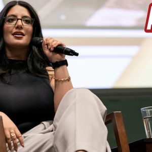 Adult Stars Speak at UC Santa Barbara Film Class - Part 2 - Image 633640