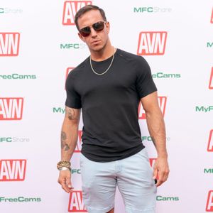 2025 AVN House Party - Part 7 - Image 634452