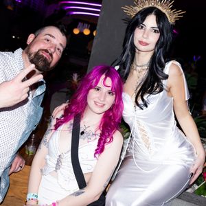 2025 AVN White Party - Image 626337