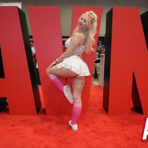 2025 AVN Show - Day 3 (Part 1) - Image 625789