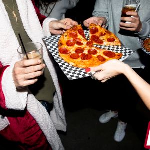 Ivan & Ricky Greenwood Host Xmas Toy Drive - Image 638842