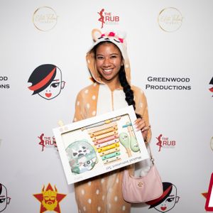 Ivan & Ricky Greenwood Host Xmas Toy Drive - Image 638829