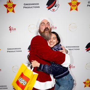 Ivan & Ricky Greenwood Host Xmas Toy Drive - Image 638834