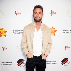 Ivan & Ricky Greenwood Host Xmas Toy Drive - Image 638860