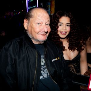 Ivan & Ricky Greenwood Host Xmas Toy Drive - Image 638901