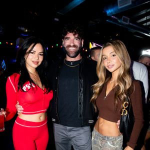 Ivan & Ricky Greenwood Host Xmas Toy Drive - Image 638889