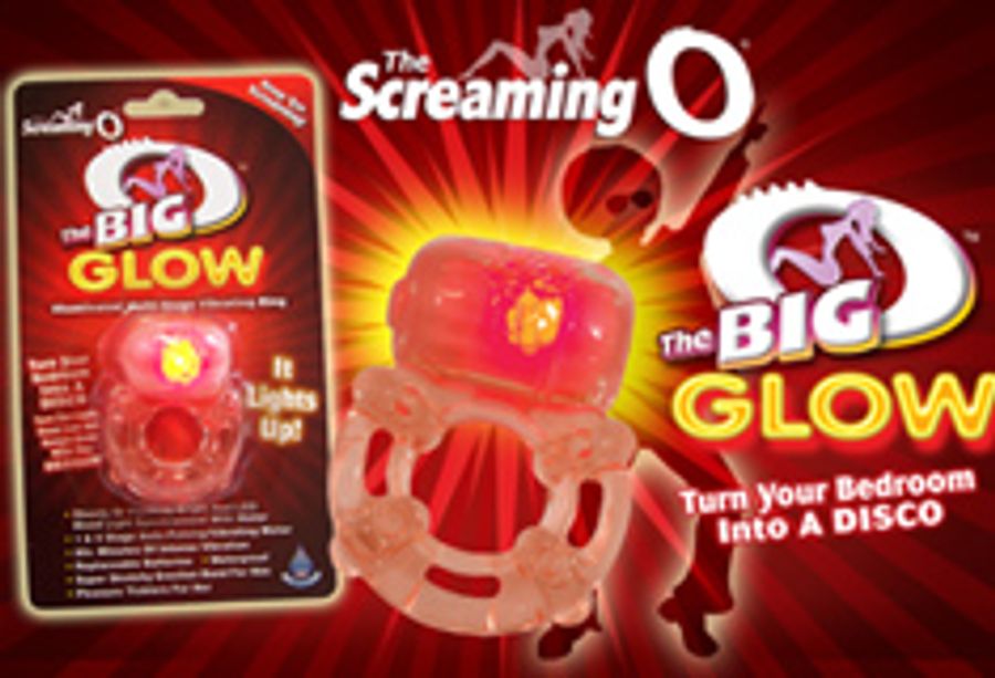The Screaming O Sees Red