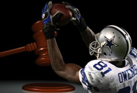 Dallas Cowboys' Terrell Owens Sues Gossip Site Over Porn Photo